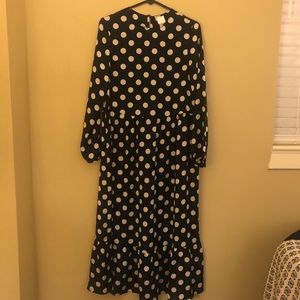 Black polka dot H&M dress